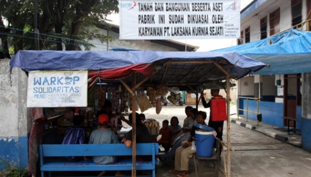 Pabrik Dikudeta Jadi Warung Kopi