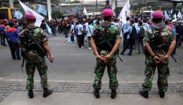 Demo Buruh di Bundaran Hotel Indonesia Jakarta