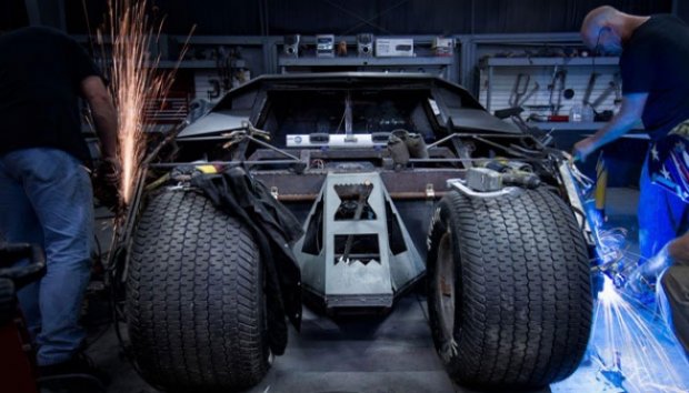 Mobil Batman Akan Bersaing di Reli Gumball 3000