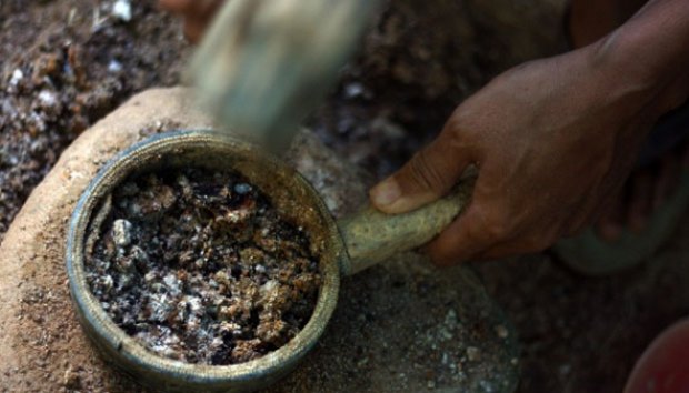 Prosesi Penambangan Emas Tradisional