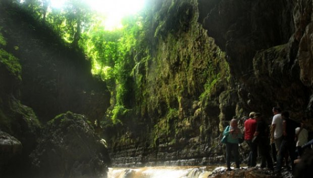 Kini Sungai Green Canyon Tidak Lagi Berwarna Hijau