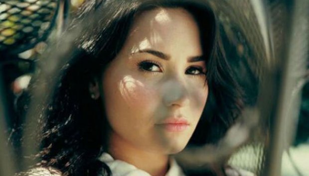 Demi Lovato Pernah Coba Bunuh Diri di Usia 7 tahun