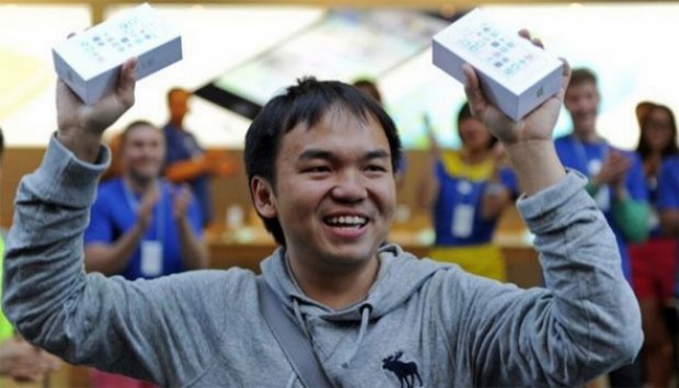 Jimmy Gunawan, WNI Pembeli iPhone 5S Pertama di Dunia 