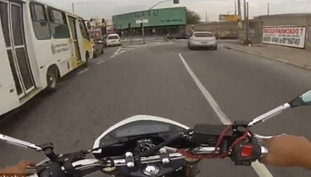 Detik-detik Seorang Pencuri Sepeda Motor Mati Ditembak &#91;+PICT&#93;