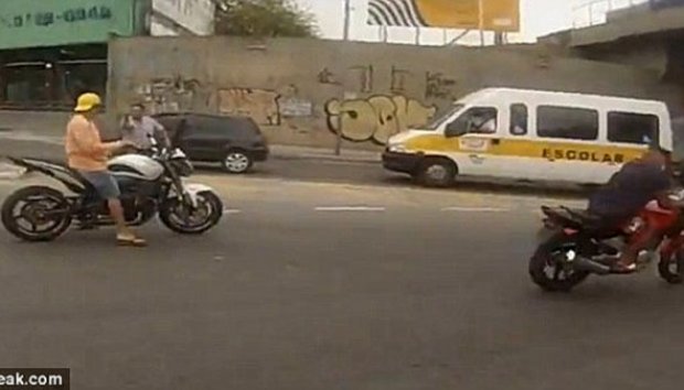 Detik-detik Seorang Pencuri Sepeda Motor Mati Ditembak &#91;+PICT&#93;