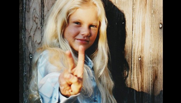 &#91;HOT&#93; Foto Masa Kecil Si Cantik Taylor Swift