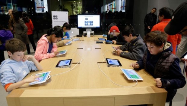 Apple Ajarkan Anak-anak Dasar Mengcoding