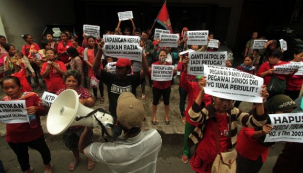 Puluhan Pengamen dan Anak Jalanan Berunjuk Rasa