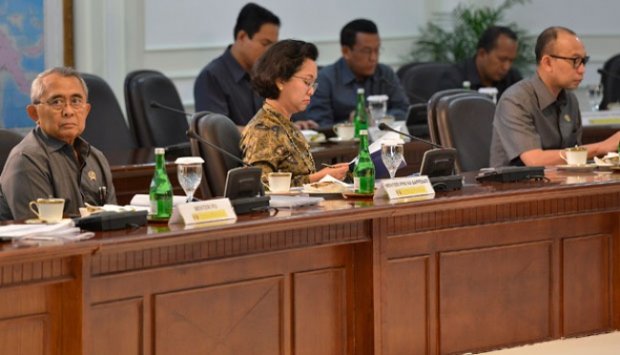 FOTO: Ekspresi Para Menteri Sebelum Rapat Kabinet