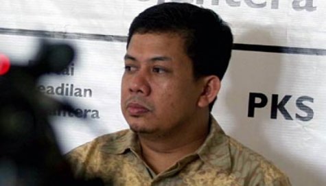 &#91;Lucunya Fachri Hamzah&#93; Saya menyesal pilih Akil :( 