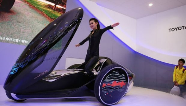 Toyota FV2, Mobil Masa Depan Tanpa Setir