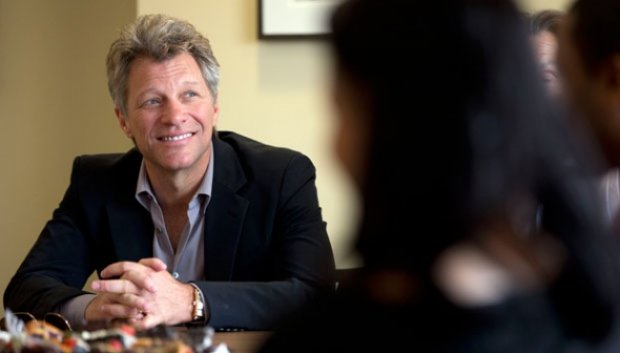 Jon Bon Jovi Bangun Rusun Bagi Kaum Tak Mampu