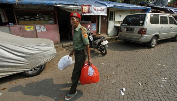 Mantan Pejuang 45 yang Menjadi Pemulung