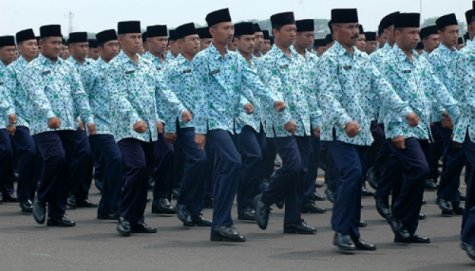 Kebijakan Anggaran Jokowi: BBM Naik, PNS dikurangi &amp; Renumerasinya dihapus?