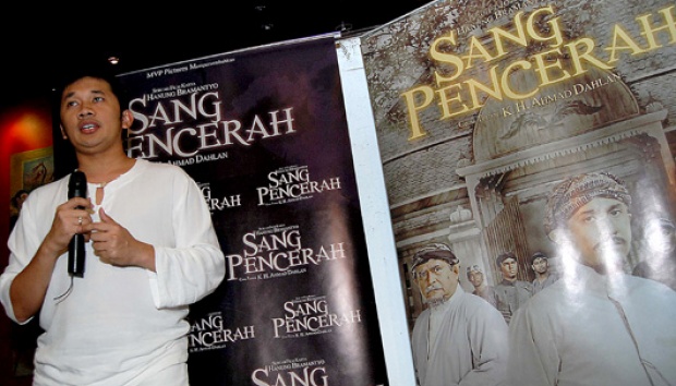 Hanung Bramantyo Angkat Soekarno ke Film