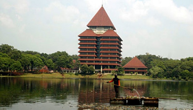 KPK Geledah Kampus Universitas Indonesia