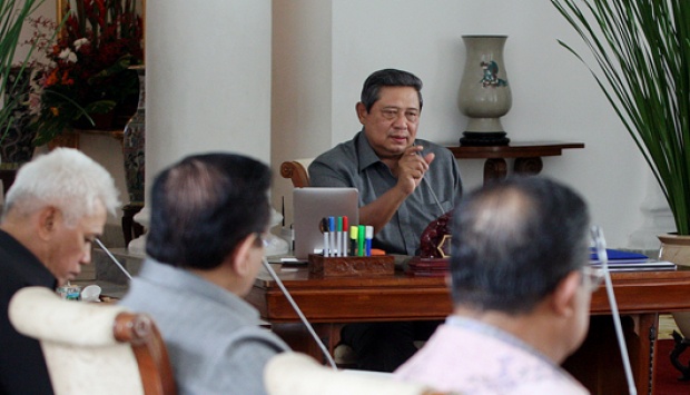 SBY Marah, Menteri-menteri Ekonomi Kalang Kabut