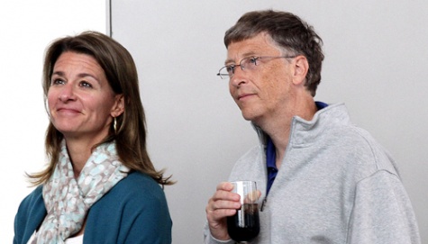 Wahh Bill Gates &quot;nembak&quot; kekasihnya di tempat parkir gan :D