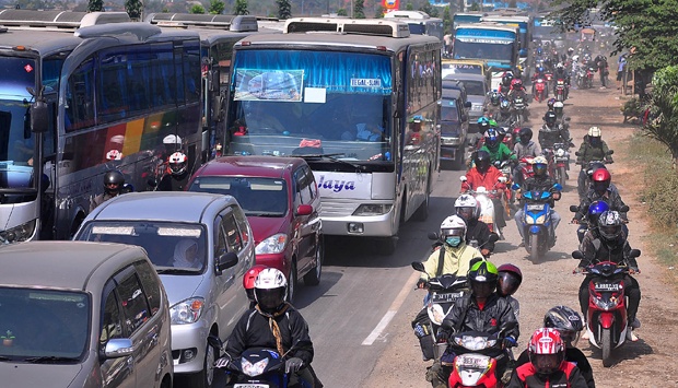 SBY Datang, Jalur Mudik pun Macet! Kenapa Tak Gunakan Helikopter aja?