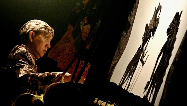 wayang-ki-manteb-akhiri-festival-seni-budaya-kemenpora-lakon-petruk-dadi-ratu