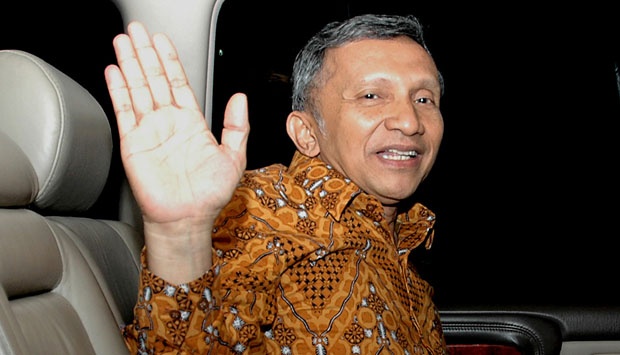 mien-ada-yang-jemput-tuh-penjual-kue-putu-di-malang-tantang-amien-rais