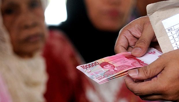 Anggaran Rp 9,3 triliun untuk Bantuan Langsung Sementara (BLSM)