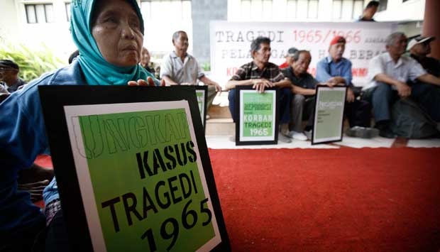 &#91;pahlawan&#93; Meninggal, Istri Tokoh PKI Njoto Dimakamkan di Solo