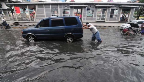 Titik Banjir Baru Jakarta Bermunculan, Jakarta Dikepung Banjir