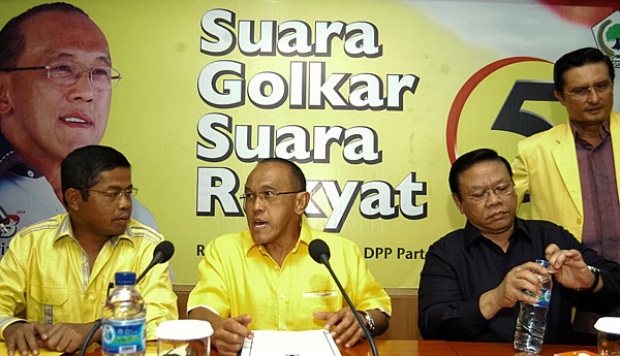 Golkar Pecat Ical dan Idrus Marham