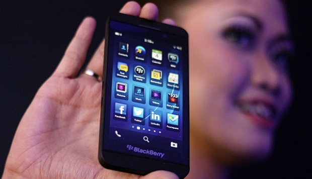(HOT!!) Penyebab Harga Blackberry Z10 jatuhmenjadi Rp 990.000