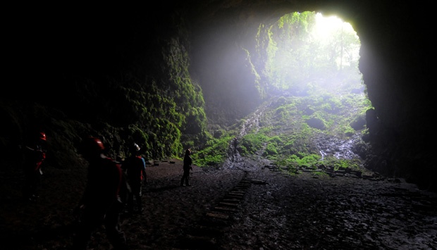 5 Gua Terfavorit di Gunung Kidul
