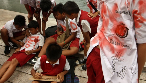 Penting nggak sih corat coret setelah UN / lulus UN?