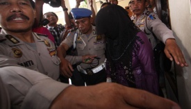 Ini Pengakuan Gadis Bercadar Pemotong 'Burung'