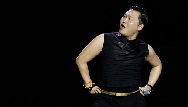 Asap di Riau Bikin Psy Batal Konser