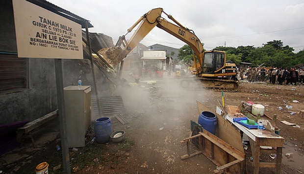 Jokowi: 2014, Warga Ciliwung Bisa Huni Rusunawa 