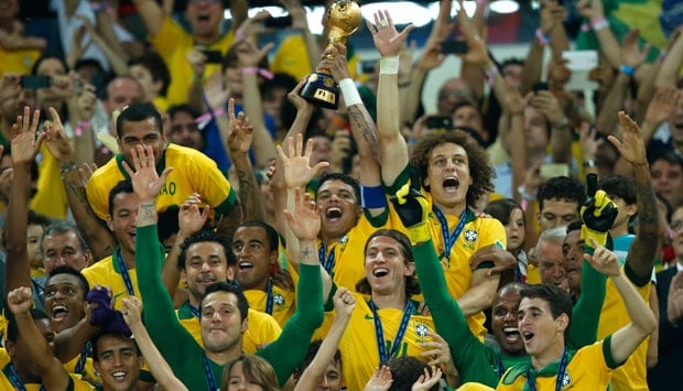 Cesar Dedikasikan Golden Gloves untuk Casillas