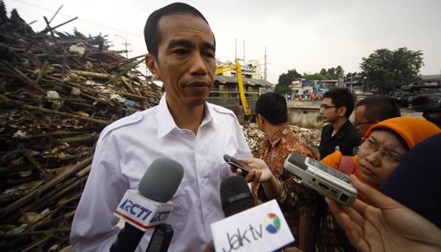 Blusukan di Pasar Minggu, Jokowi Takut Batal Puasa