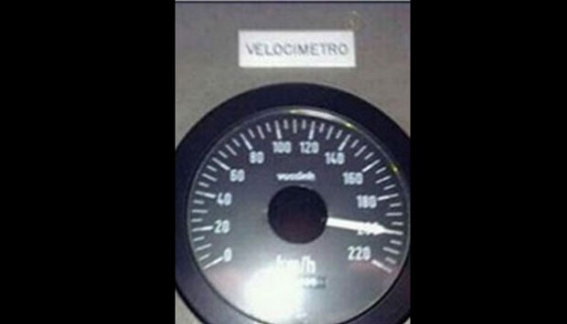 Siswa di Sekolah Dul Sering Pamer Foto Speedometer