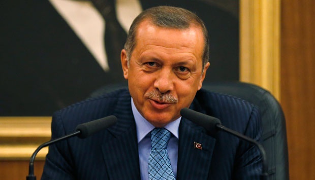 Dengar Puisi tentang Mesir, Erdogan Menangis