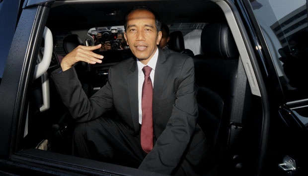 jokowi protes mobil murah LCGC