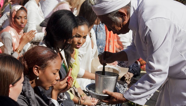 Berita Apa di Timeline Facebook Agan Malam ini?