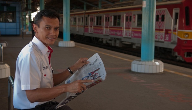 Penumpang KRL Jakarta Dinilai Manja