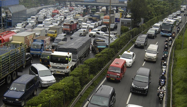 Polisi Kejar Sopir Taksi Perampok Karyawati 