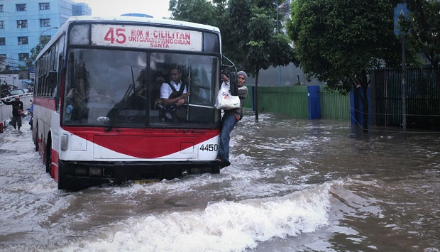 &#91;PEMIMPI JAKARTA NYAPRES&#93; Jakarta menjadi tol laut