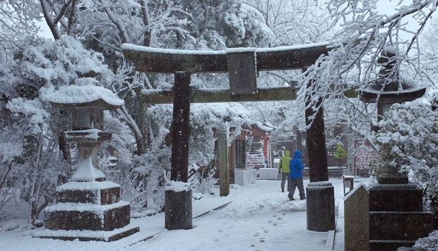 Badai Salju Terburuk Melanda Jepang