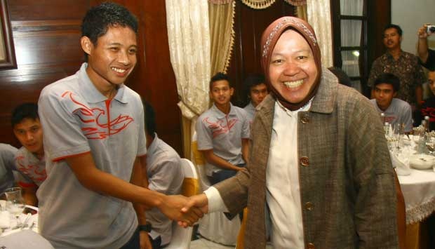 RUU Pilkada, Risma Pasrah kepada Tuhan