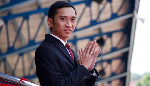 Ibas Minta Jokowi Jelaskan Siapa Penyusun Kabinet 