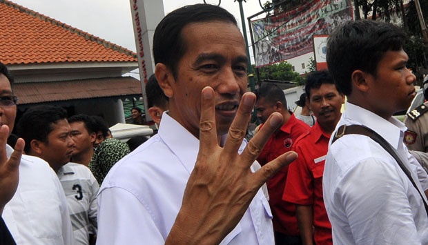 &#91;Merpati tak Pernah Ingkar Janji&#93; Di Makam Pangeran Jayakarta, Jokowi Ingkar Janji 