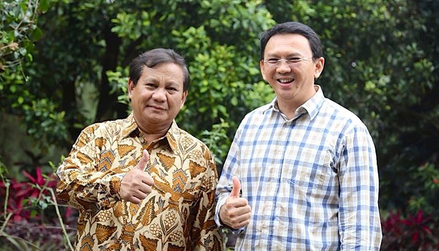 Popularitas Prabowo Terkerek Ahok Effect