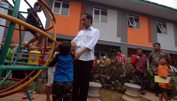 menang-lagi-copassss-debat-visi-perumahan-pengamat-jokowi-menang